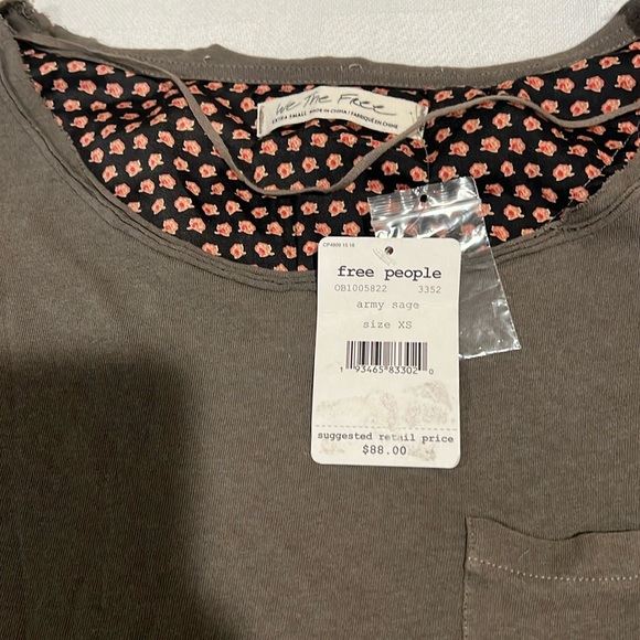 NWT we the free army green shirt/pattern sleeves - Picture 2 of 5